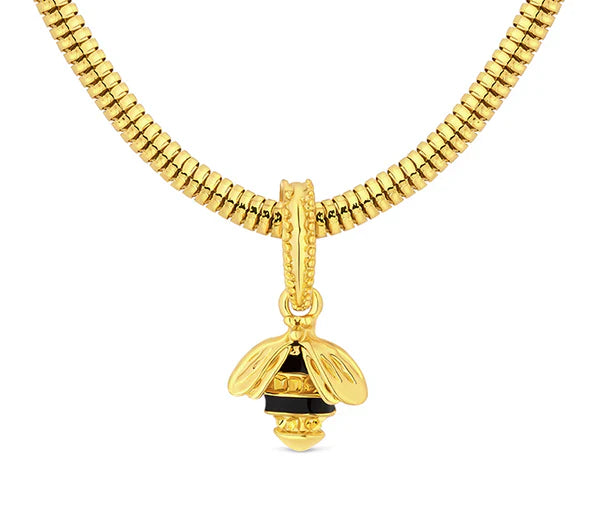 Diamond Style London - Charm Bracelet with bee in gold (Item code: Charmbrabeegold)