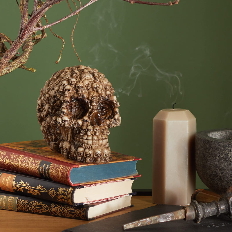 Puckator Skull Made Out Of Skulls - Home Decoration- Desk Skull Ornament - Plastic Skull - Gothic Home Accessories - Mini Skulls - Human Skeleton Head - Goth Gifts For Men - Skull Themed