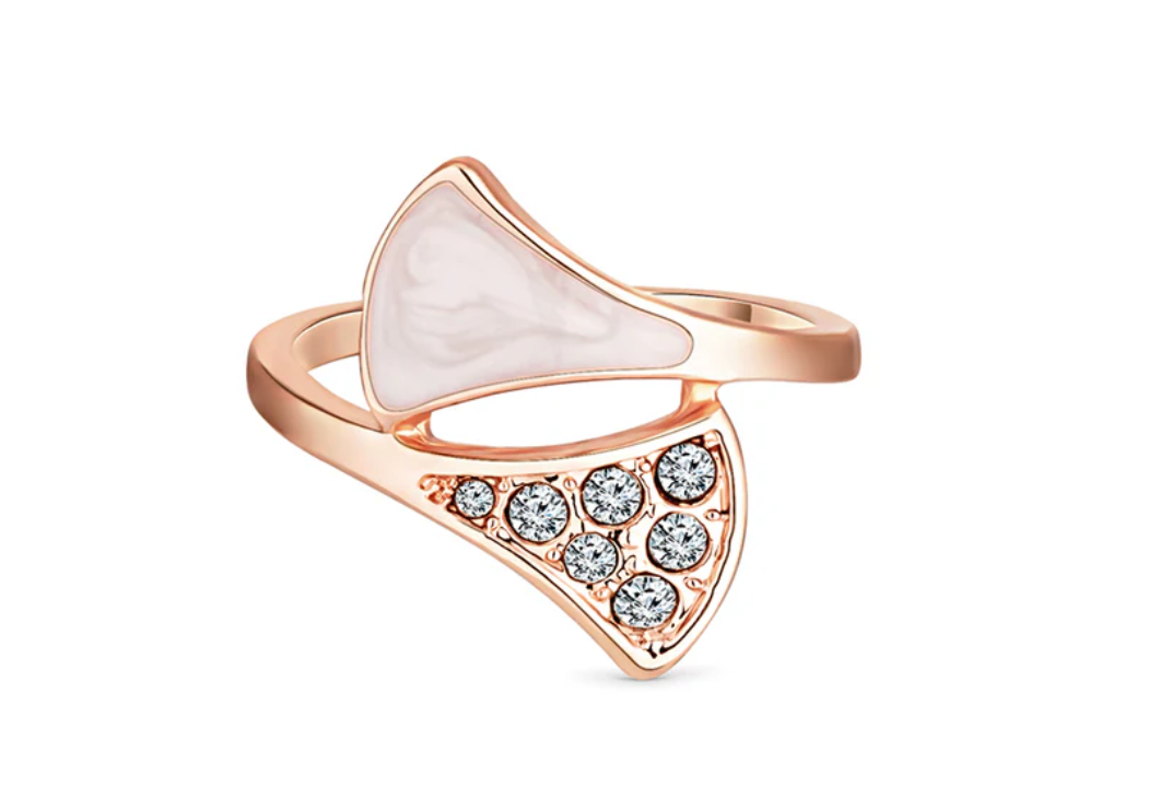 Diamond Style London - Rings - Fan Rose Crystal Ring - Size M - (Item code: FANRINGROSE6)
