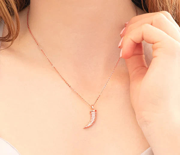 Diamond Style London - Horn Pendant in Rose Gold Plating Necklace (Item code: Hornpenrose)