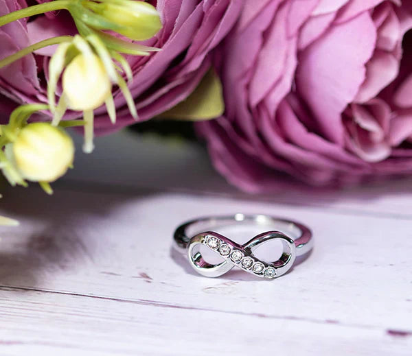 Diamond Style London - Rings - Infinity Silver Ring - Size K - (Item code: Infinityring-Small-Silver)