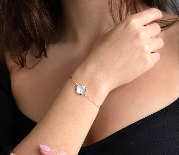 Diamond Style London - Pearl Clover Bracelet in Gold Plating