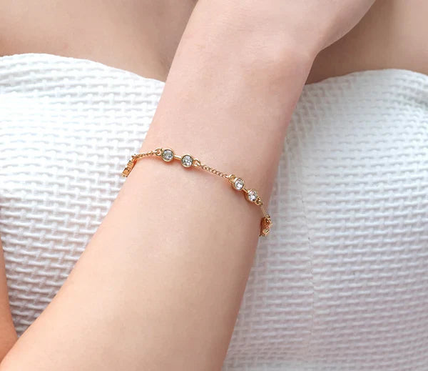 Diamond Style London - Stacker bra crystal gold bracelet